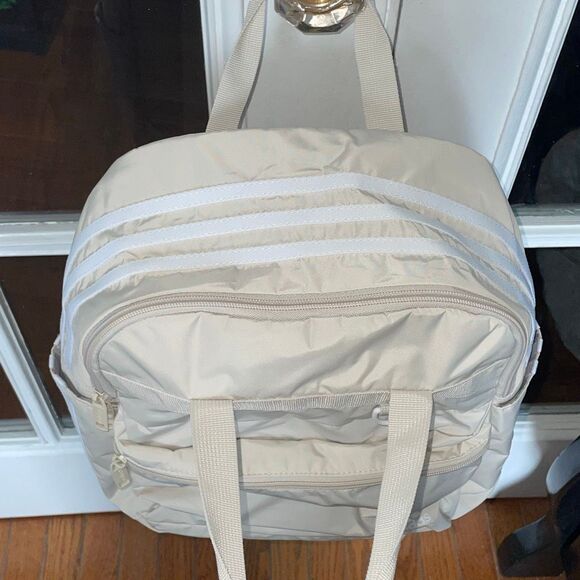 Unisex adidas Essentials 2 Alumina Backpack book bag beige & white preowned - Picture 7 of 16